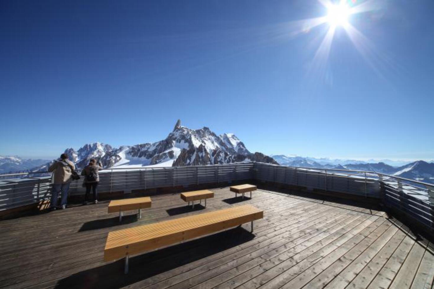 SKYWAY MONTE BIANCO - Pavillion terrazza SKYWAY MONTE BIANCO - Pavillion terrazza